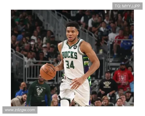 霍勒迪神勇表现爆发 侧翼三分如猛刀精准刺破对手防线